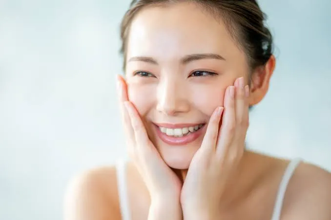 福留院長が微笑んでいる写真